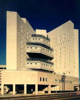 federal-detention-center-la.jpg